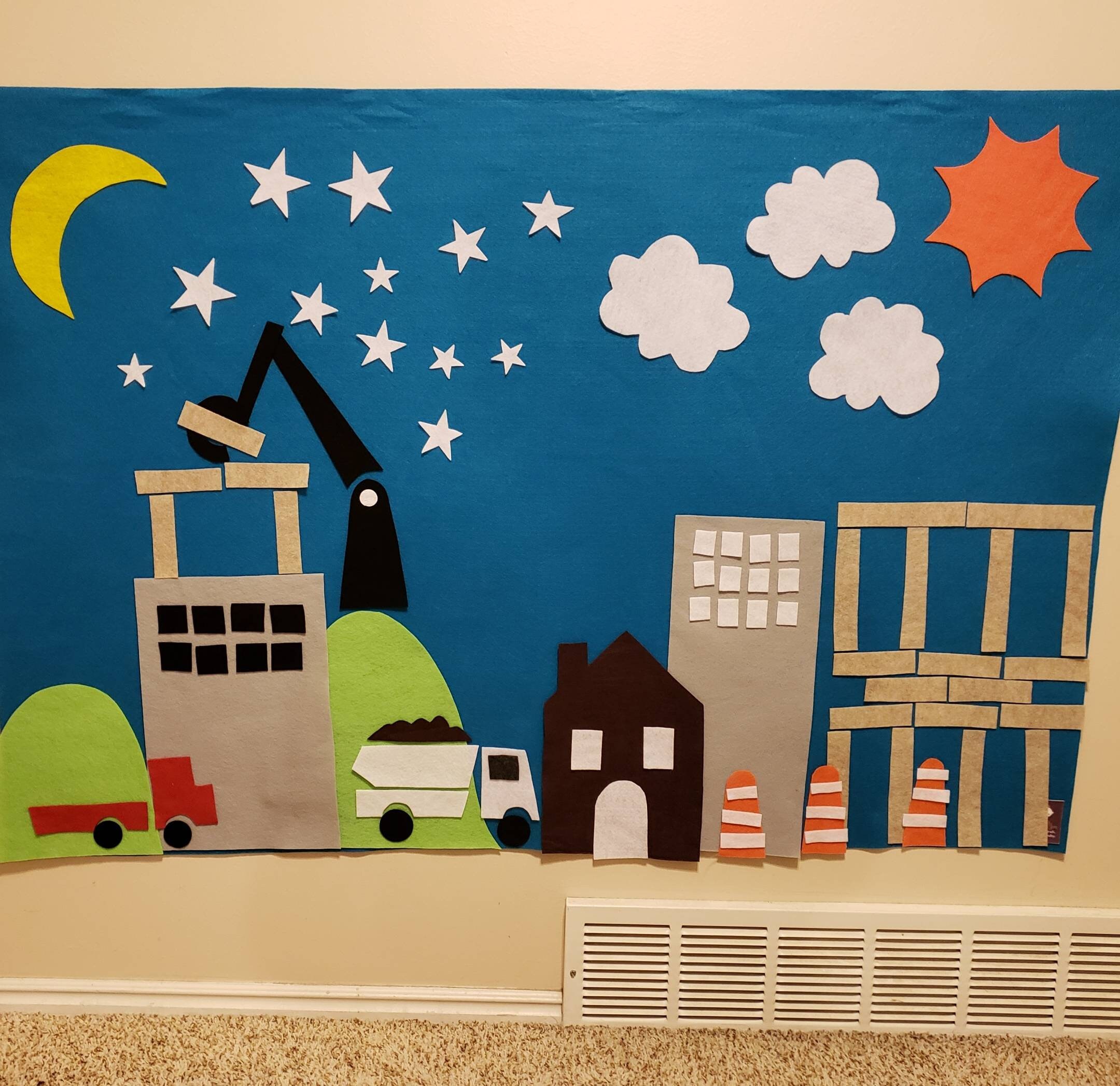 Construction Felt Wall // Montessori Learning // Kids ages 3, 4, 5